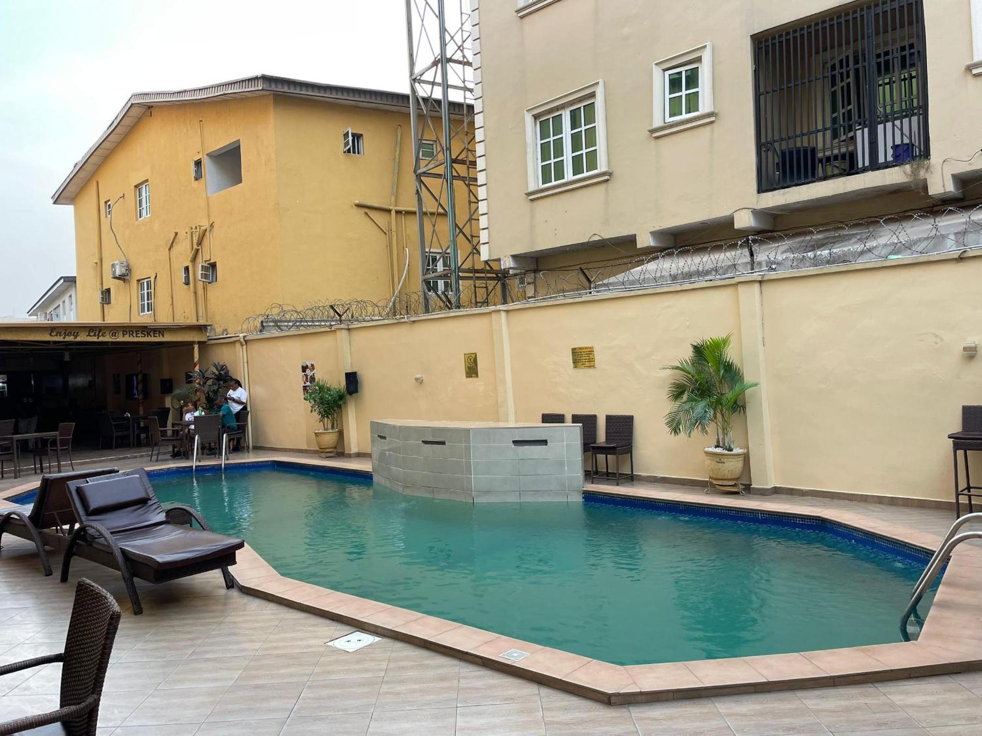 Presken Hotels @Fajodd-4 إيكجا المظهر الخارجي الصورة